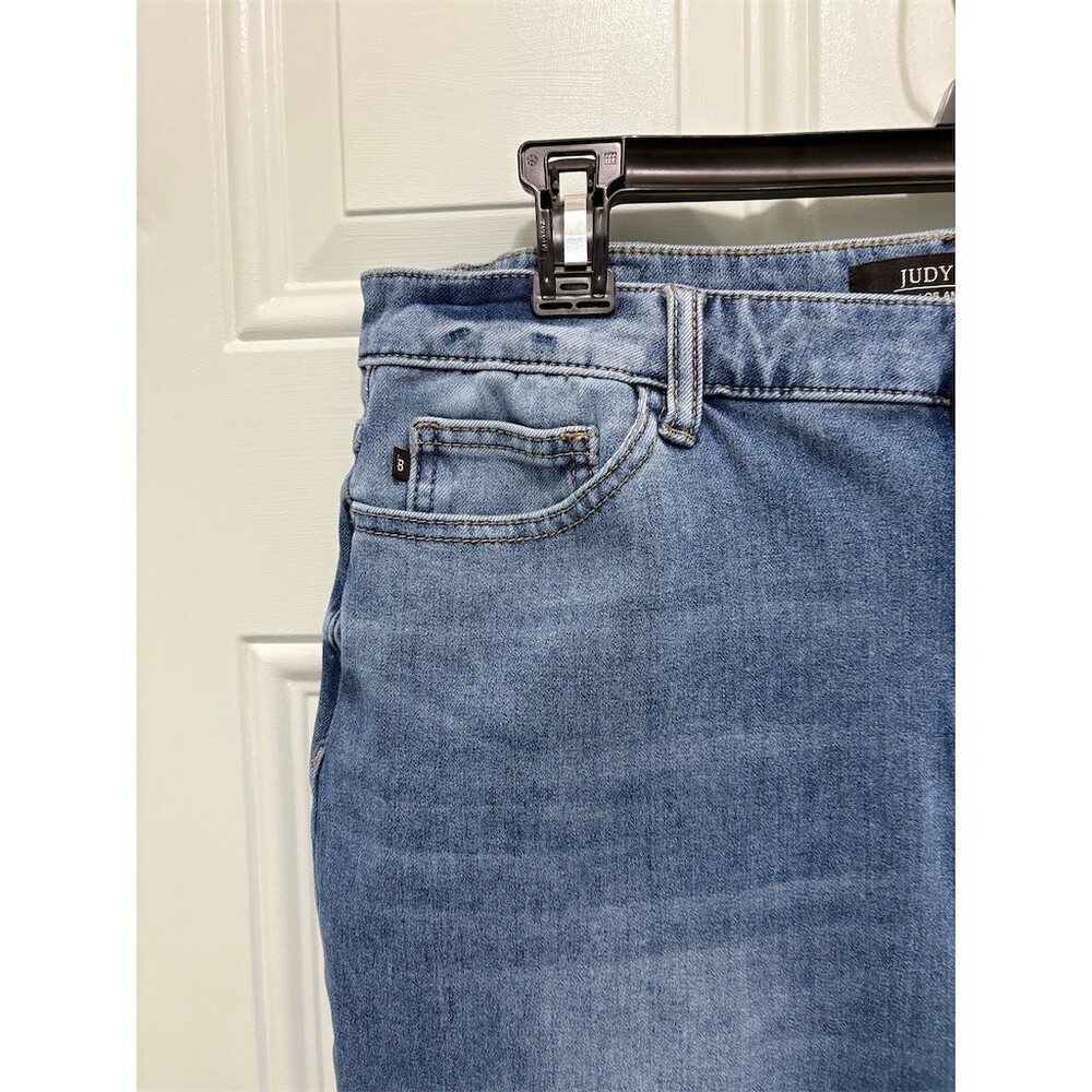 Judy Blue Jeans Womens Size 15/32 Medium Wash Skinny Slim Stretch Mid Rise - Picture 2 of 9